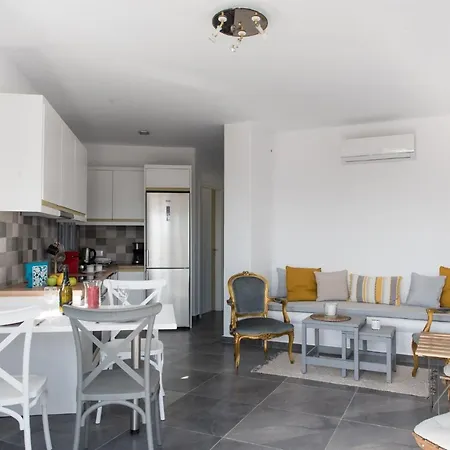 Endless Blue Suite* Cycladic White! Apartment